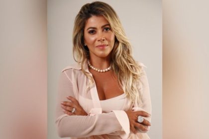 Cláudia Martinez