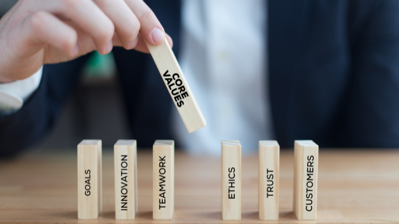 Diohn do Prado ressalta que o convívio familiar é a base para a formação de valores sociais que moldam atitudes e escolhas.